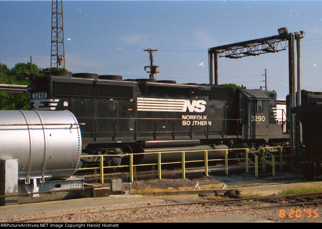 NS 3290